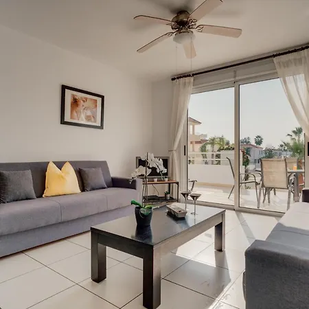 Katy Appartement Ayía Nápa
