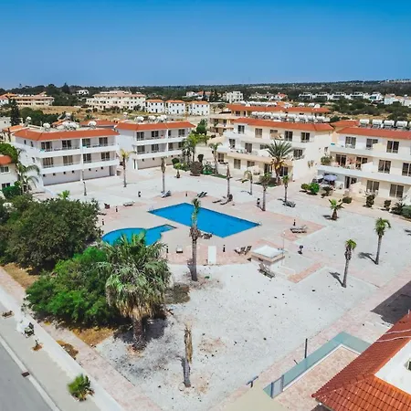 Katy Apartamento Agia Napa